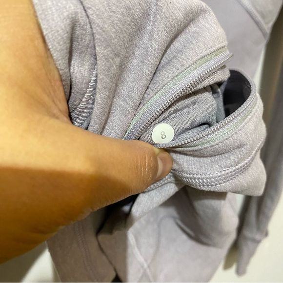 NWOT Lululemon Run Full Tilt Pullover - Picture 6 of 6